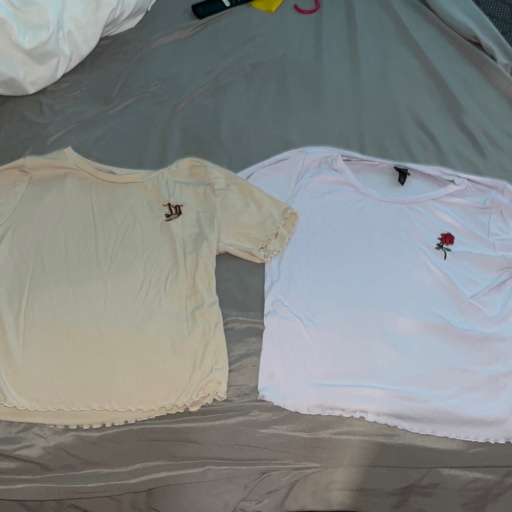 💜🤎2 CROP TOP SHIRTS! WILD FABLE! PERFECT CONDITION! L (IN KIDS)!